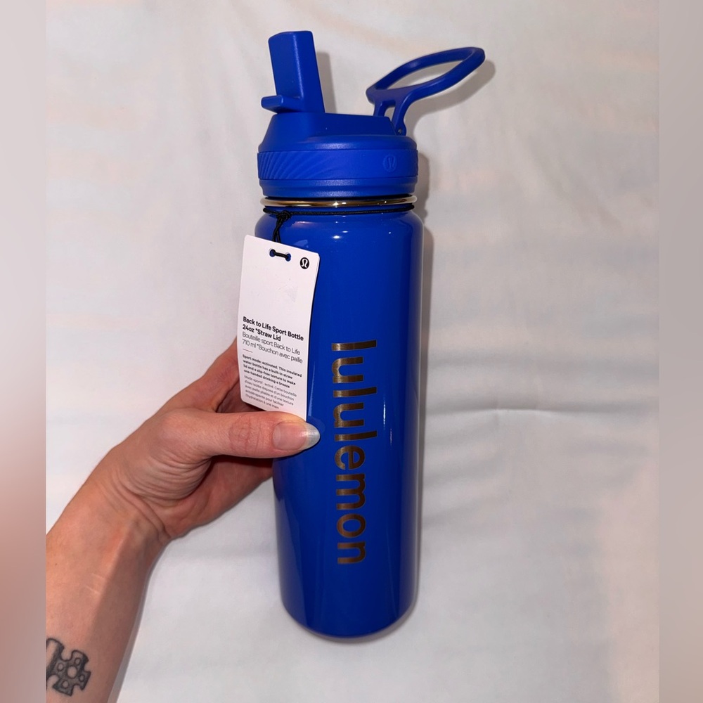 Lululemon Back to Life Sport Bottle w/ straw 24oz